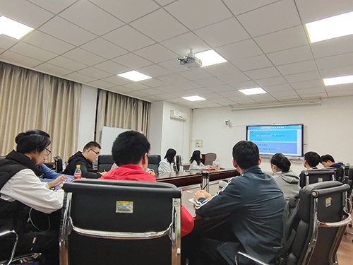 培训会现场.jpg