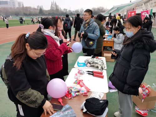 我院阳团支部游戏区.jpg