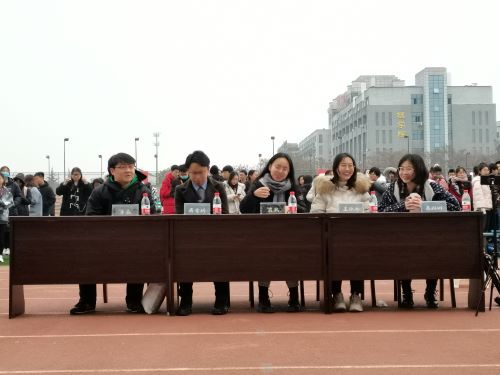 到场老师.jpg