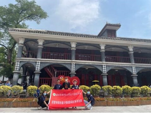 队员合照_副本.jpg